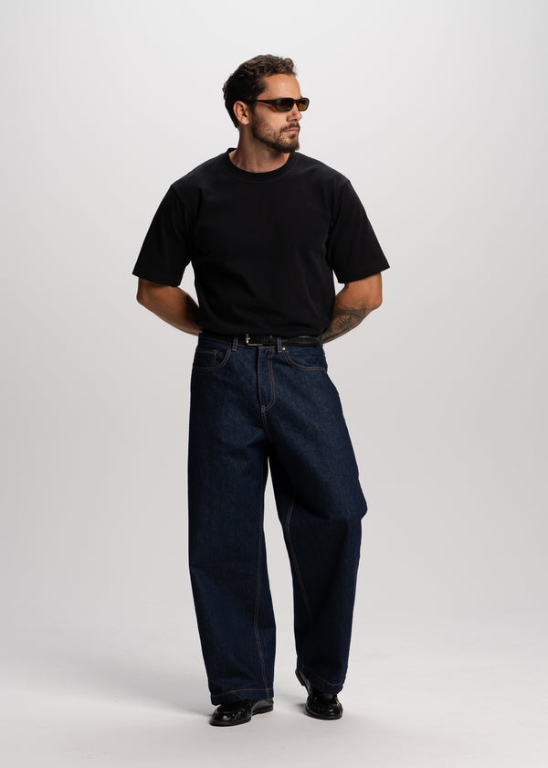 black heavyweight relaxed t-shirt