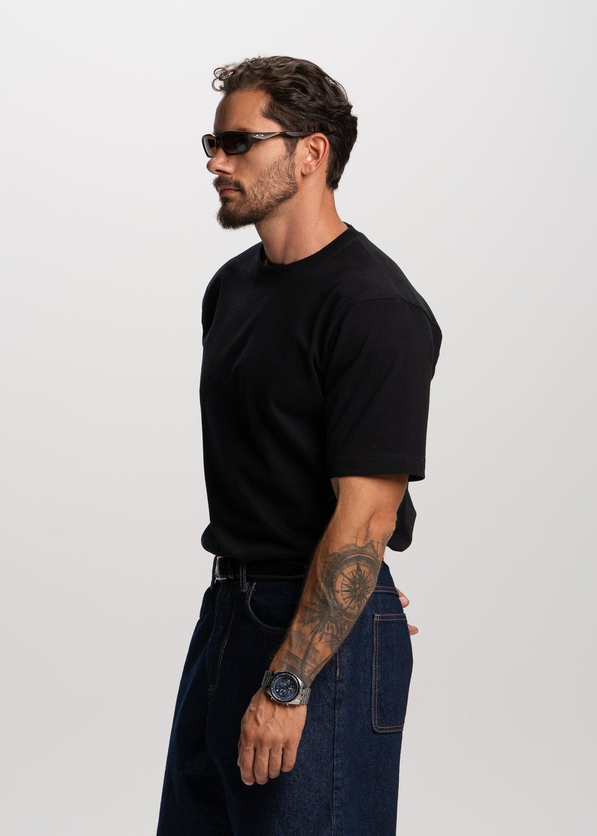 black heavyweight relaxed t-shirt